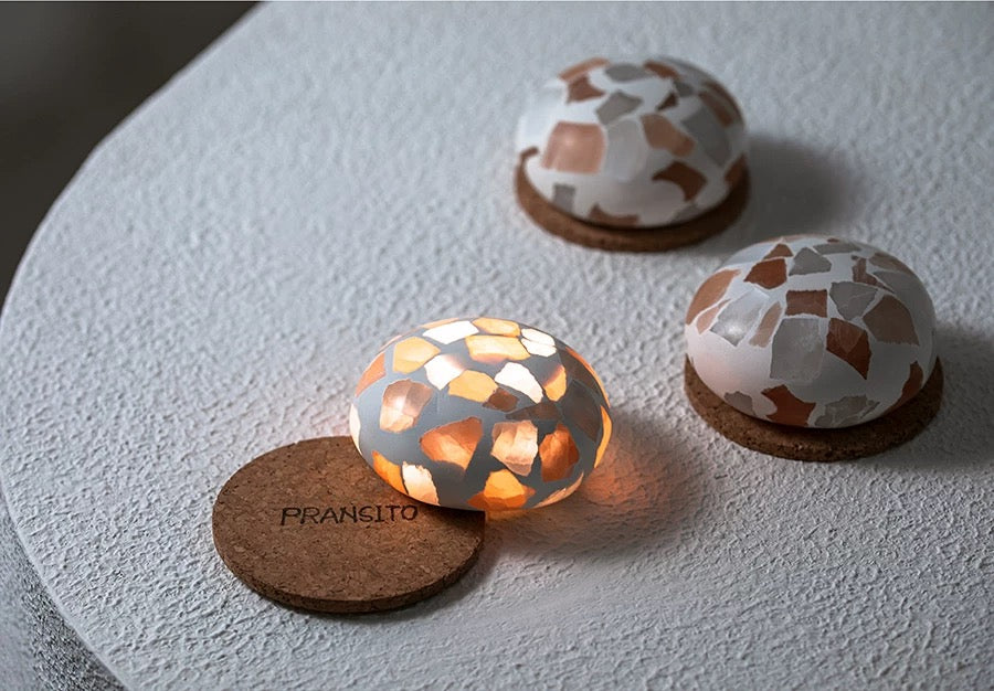 Broken Light Mochi