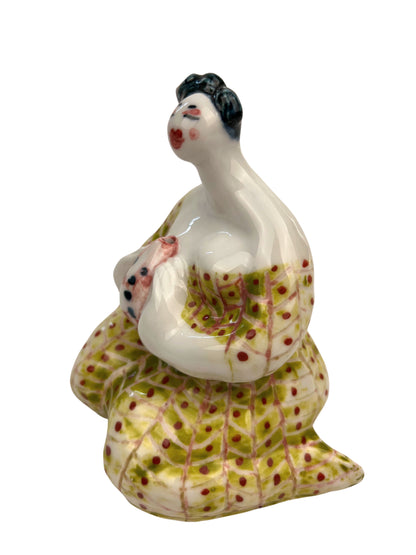 Tang Dynasty Figurine Fruit